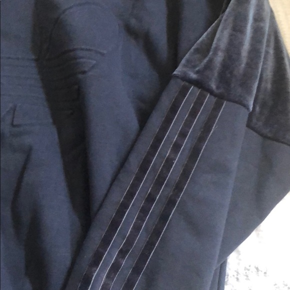 Adidas velvet crew neck - Picture 5 of 5